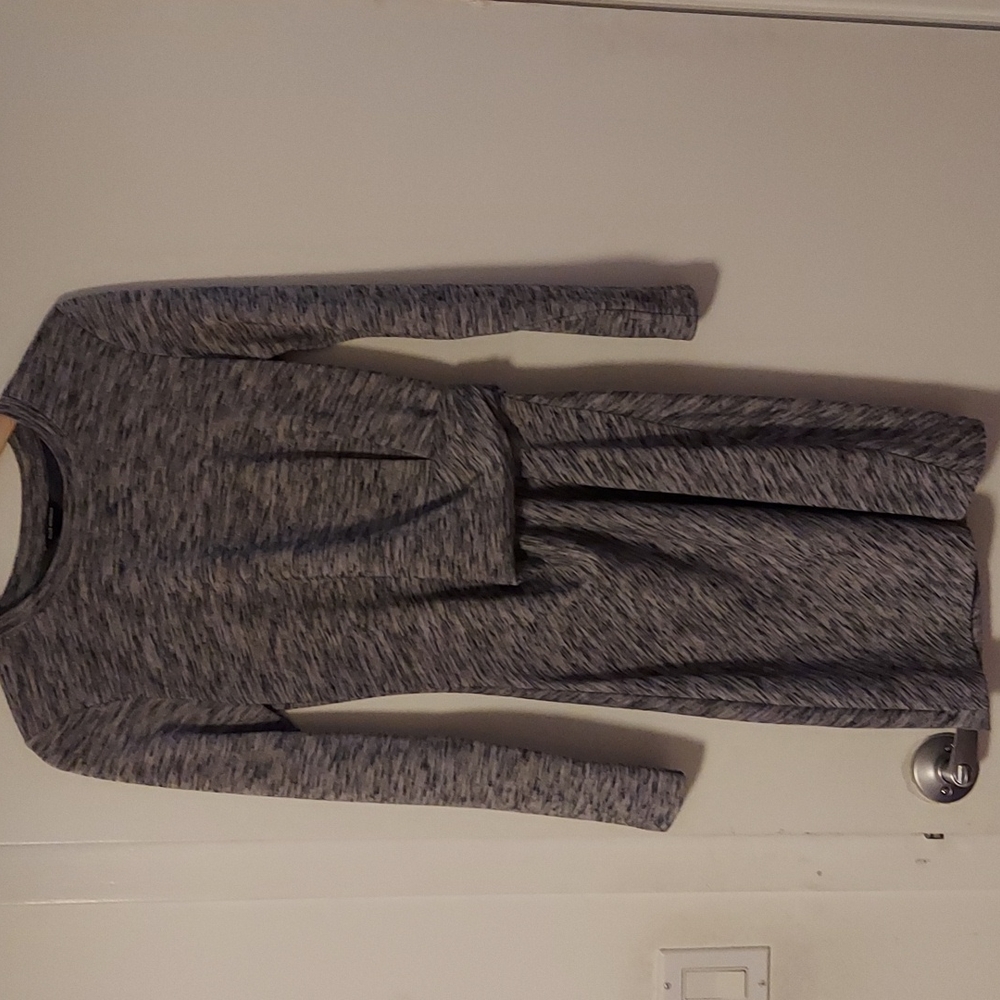 Club Monaco light heathered grey gathered long sleeve mini dress